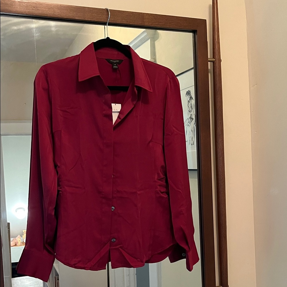 NWT* Gorgeous Banana Republic burgundy or deep rose Blouse